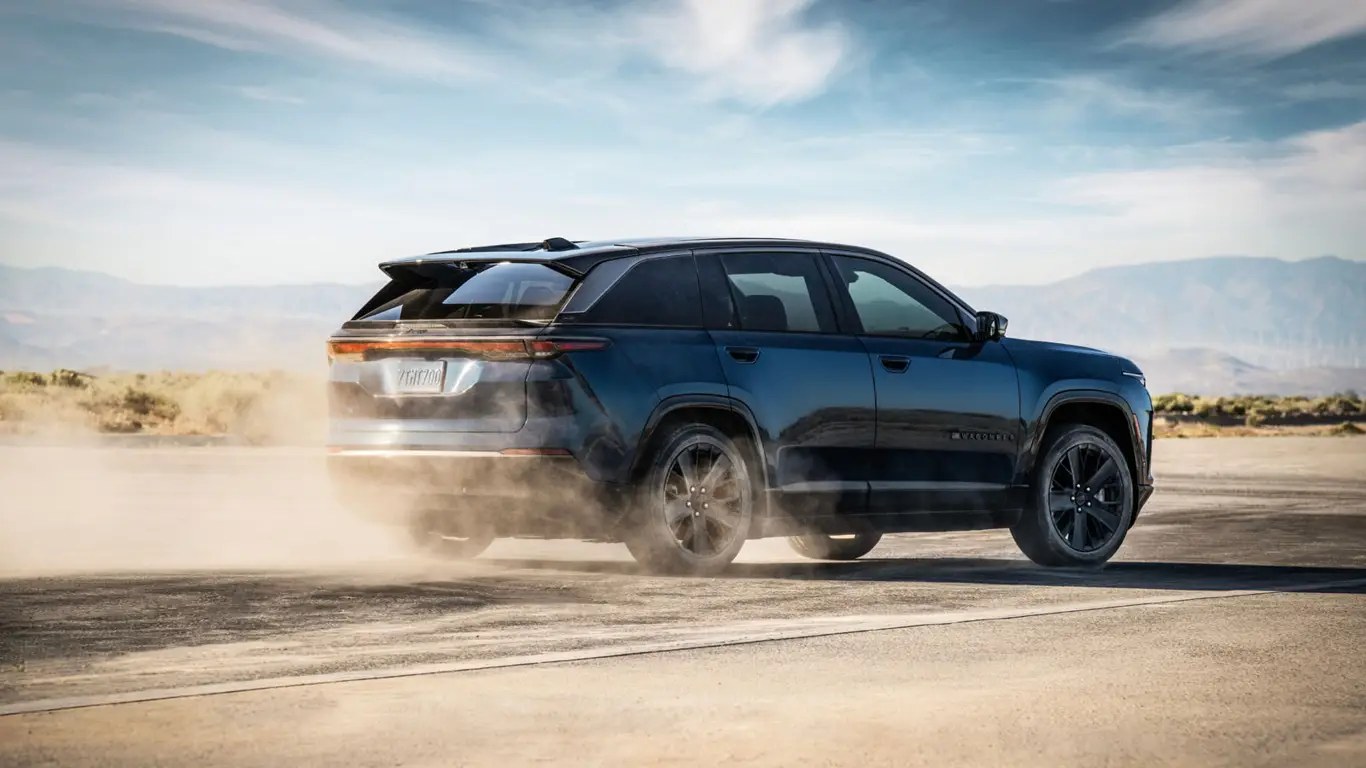Jeep Wagoneer S 2024